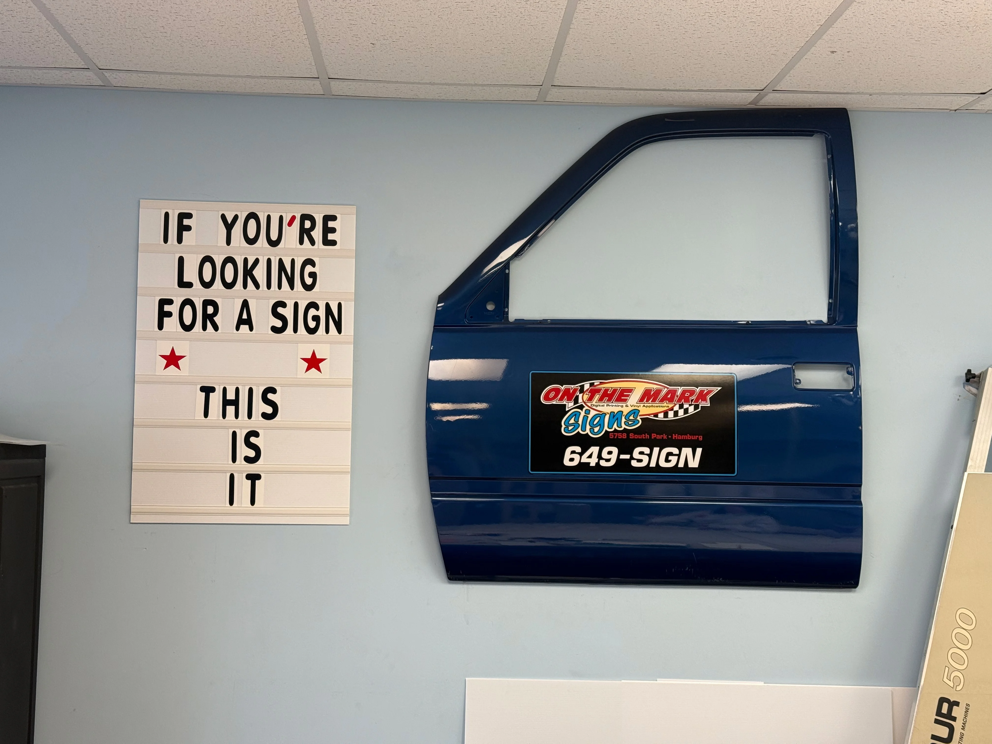 Vehicle door lettering and graphics